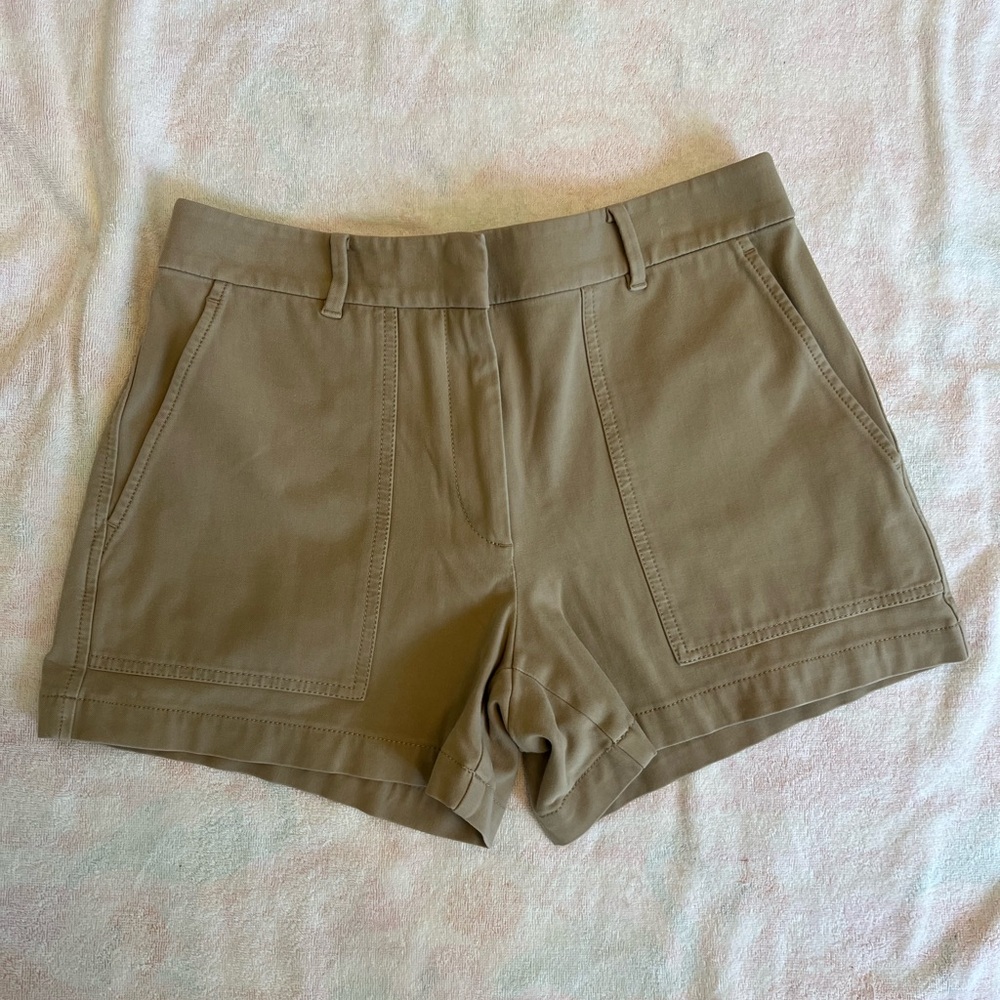 Ann Taylor Women's Tan Cargo Shorts